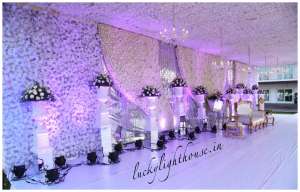 theme chandiliars decoration