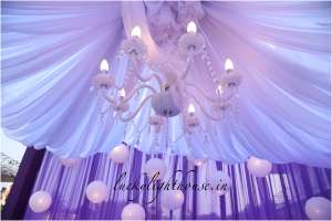 theme chandiliars decoration