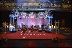 theme chandiliars decoration