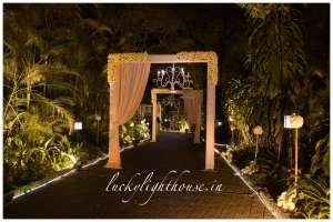 theme chandiliars decoration