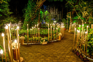 theme pathway decoration